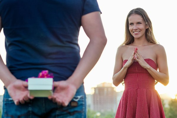Love charms: symbols of feelings and memories